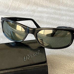 Persol 2604 S